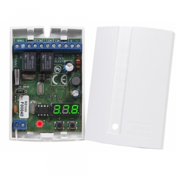 RD1000het Odbiornik 2-kanałowy z wyświetlaczem